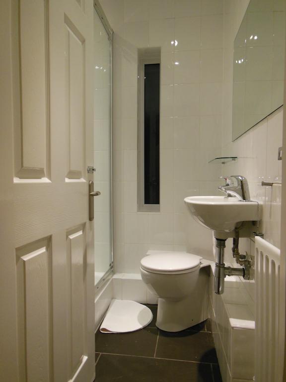 קמברלי Abacus Bed And Breakfast, Blackwater, Hampshire מראה חיצוני תמונה